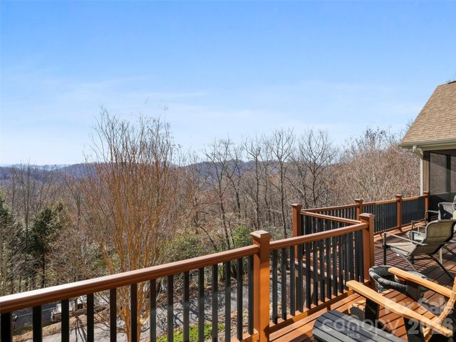 21 Sugar Maple Drive, Mills River, NC 28759
