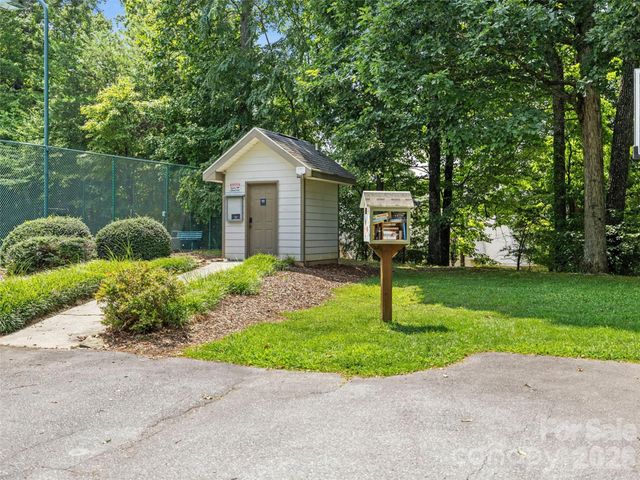 21 Sugar Maple Drive, Mills River, NC 28759