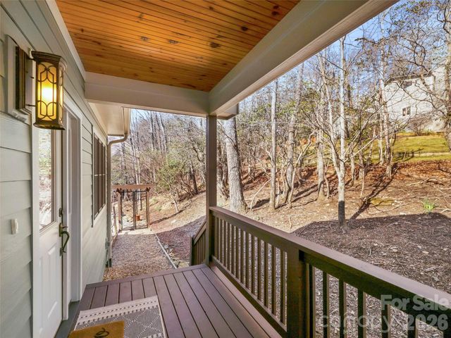 21 Sugar Maple Drive, Mills River, NC 28759