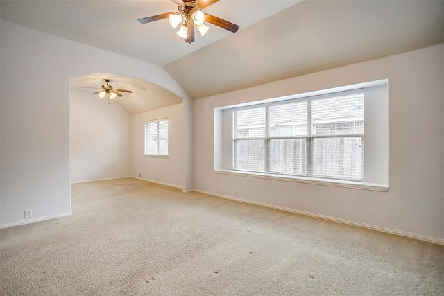 807 Silverthorne Drive, Burleson, TX 76028