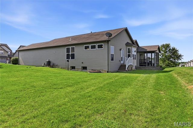 226 City Gate Lane, St Charles, MO 63303