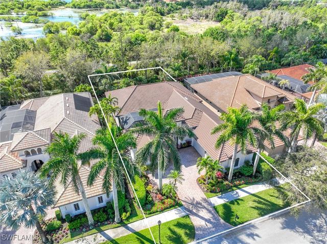 8862 Shenendoah CIR, Naples, FL 34113