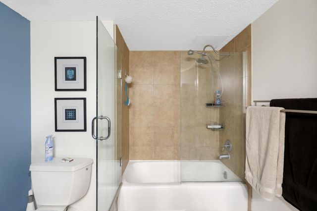 110 1st Avenue NE F1602, Minneapolis, MN 55413