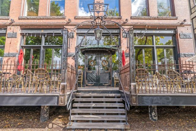 110 1st Avenue NE F1602, Minneapolis, MN 55413