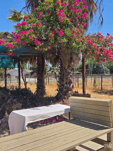 3630 White Lane, Bakersfield, CA 93309