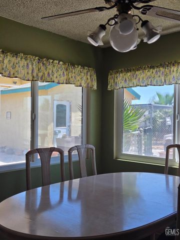 3630 White Lane, Bakersfield, CA 93309