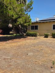 3630 White Lane, Bakersfield, CA 93309