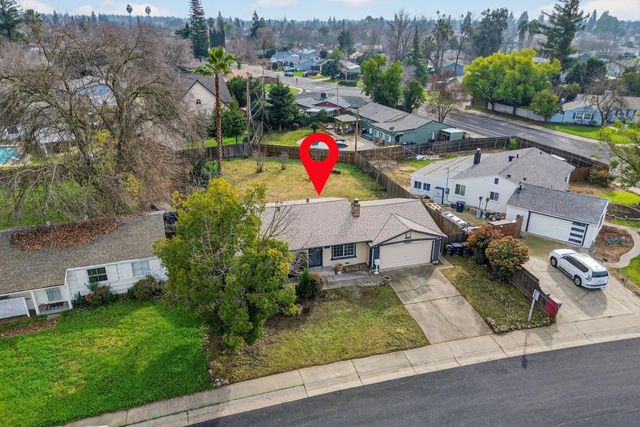 10604 Valley View Dr, Rancho Cordova, CA 95670