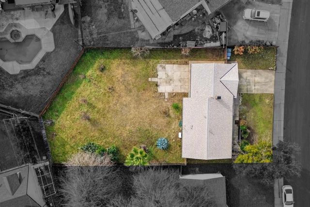 10604 Valley View Dr, Rancho Cordova, CA 95670