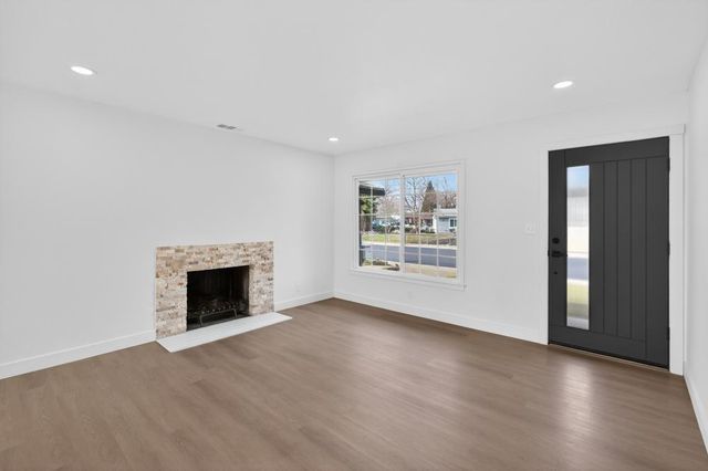 10604 Valley View Dr, Rancho Cordova, CA 95670