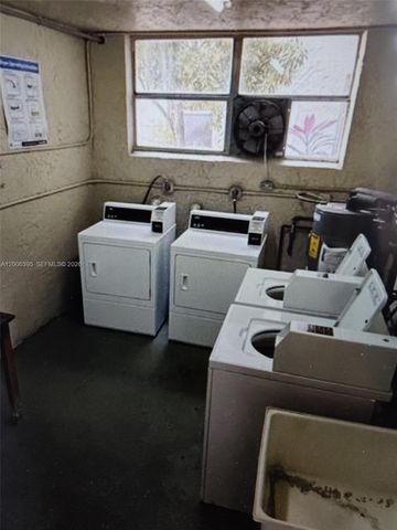 1810 N Lauderdale Ave 2204, North Lauderdale, FL 33068