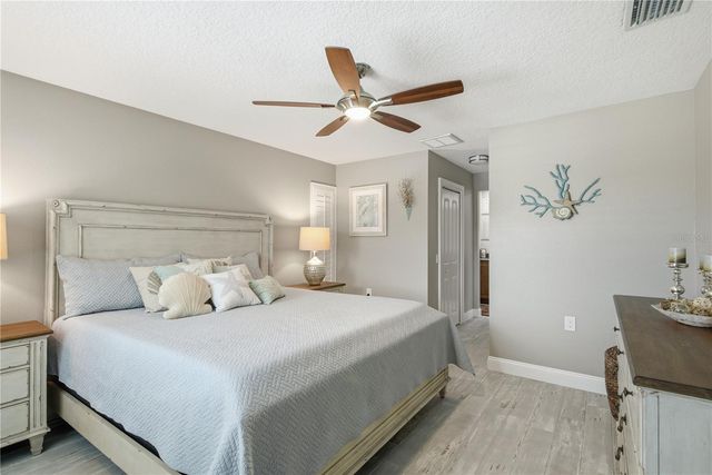 5351 PILOTS PLACE, New Port Richey, FL 34652
