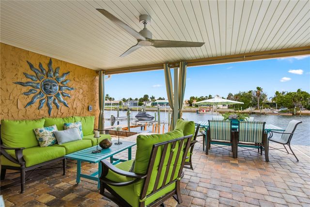 5351 PILOTS PLACE, New Port Richey, FL 34652