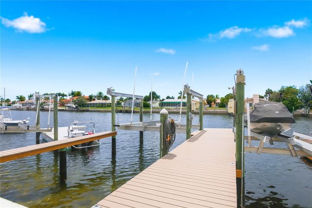 5351 PILOTS PLACE, New Port Richey, FL 34652