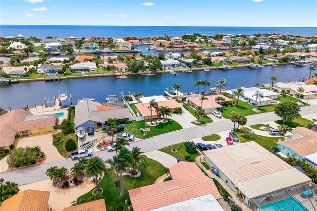 5351 PILOTS PLACE, New Port Richey, FL 34652