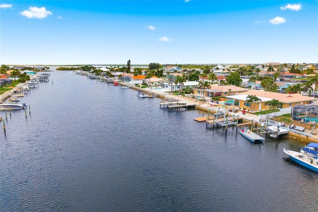 5351 PILOTS PLACE, New Port Richey, FL 34652