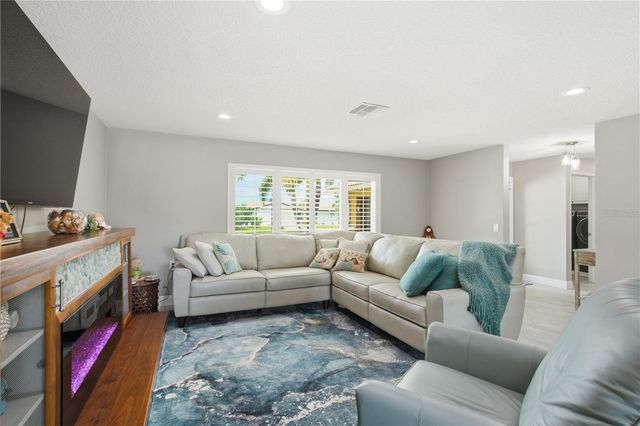 5351 PILOTS PLACE, New Port Richey, FL 34652