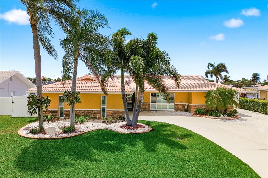 5351 PILOTS PLACE, New Port Richey, FL 34652