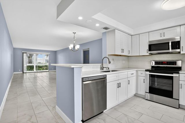 2003 Granada Drive F1, Coconut Creek, FL 33066