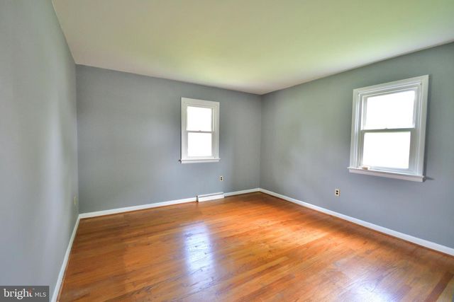 556 OAK RIDGE DR, Millersville, PA 17551