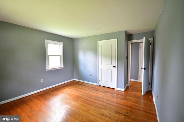 556 OAK RIDGE DR, Millersville, PA 17551