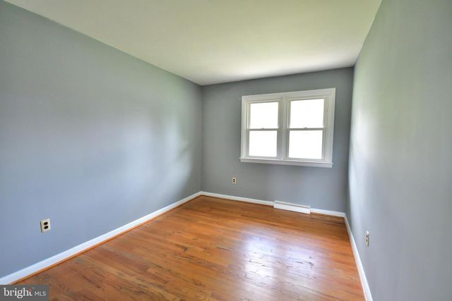 556 OAK RIDGE DR, Millersville, PA 17551