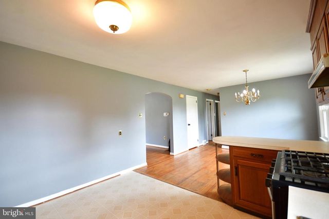 556 OAK RIDGE DR, Millersville, PA 17551