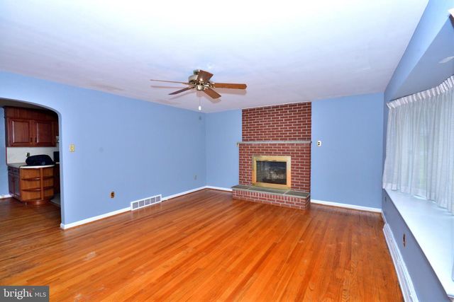 556 OAK RIDGE DR, Millersville, PA 17551