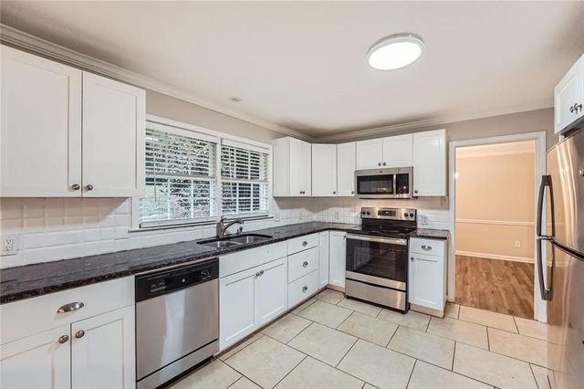 1123 Redan Way, Stone Mountain, GA 30088