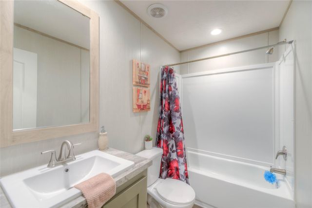 2171 RD 5705, Cleveland, TX 77327