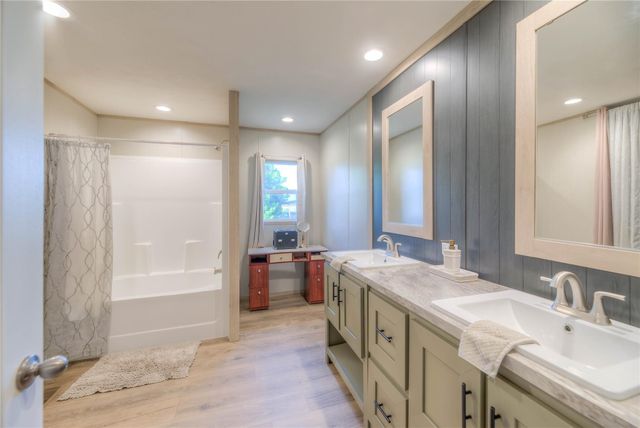 2171 RD 5705, Cleveland, TX 77327