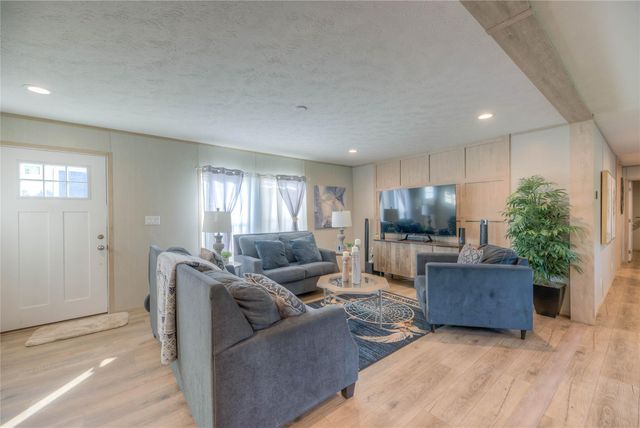 2171 RD 5705, Cleveland, TX 77327