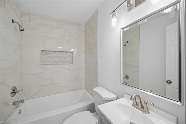 3702 Nansemond PW, Suffolk, VA 23435