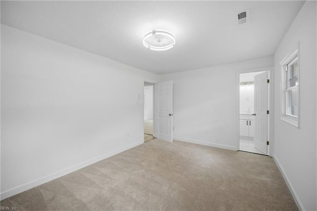 3702 Nansemond PW, Suffolk, VA 23435