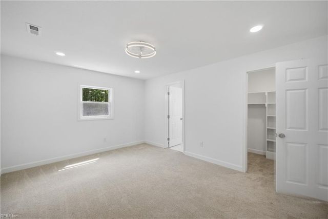3702 Nansemond PW, Suffolk, VA 23435