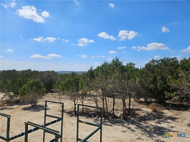 126 Deer Run Pass, Canyon Lake, TX 78133