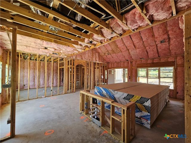 126 Deer Run Pass, Canyon Lake, TX 78133