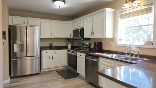 3433 Foxrun Ln, Clarksville, TN 37042