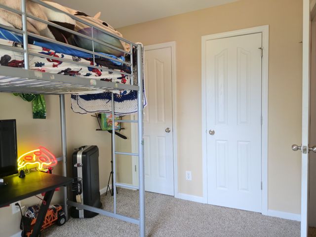 3433 Foxrun Ln, Clarksville, TN 37042