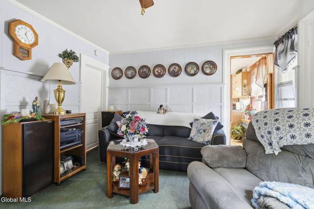 38 North Street, Menands, NY 12204