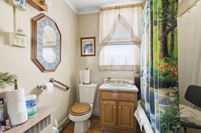 38 North Street, Menands, NY 12204