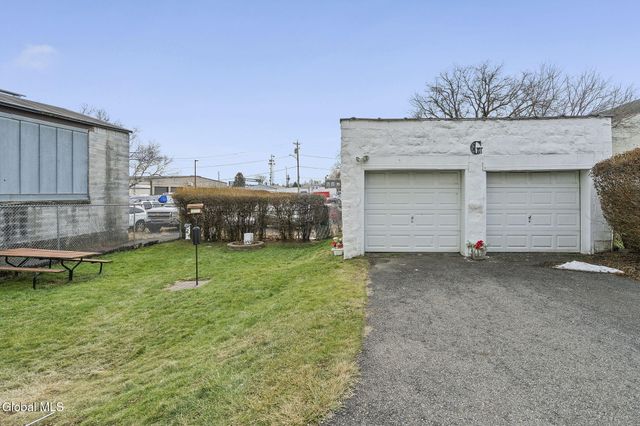 38 North Street, Menands, NY 12204