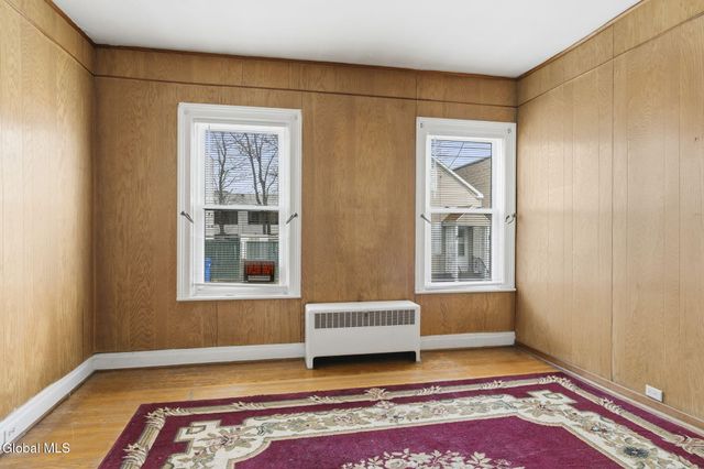 38 North Street, Menands, NY 12204