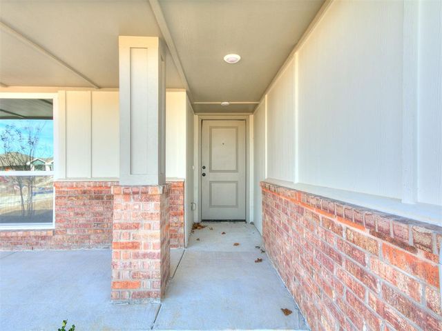 20648 Brush Creek Boulevard, Harrah, OK 73045