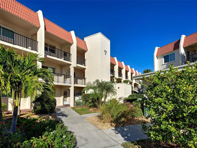 260 SANTA MARIA STREET 109, Venice, FL 34285