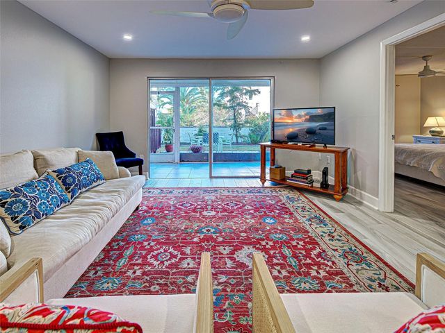 260 SANTA MARIA STREET 109, Venice, FL 34285