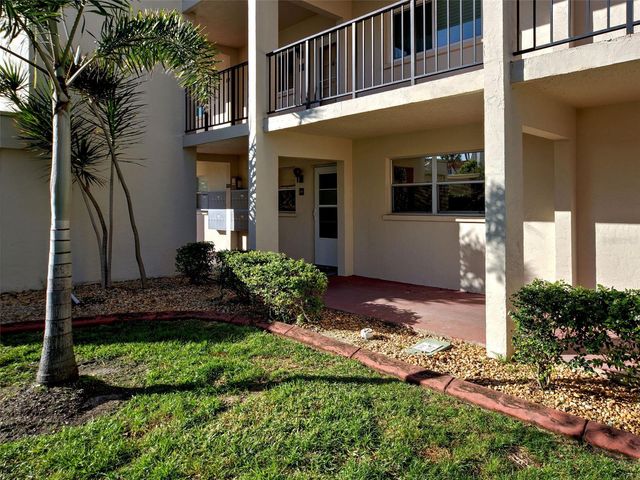 260 SANTA MARIA STREET 109, Venice, FL 34285