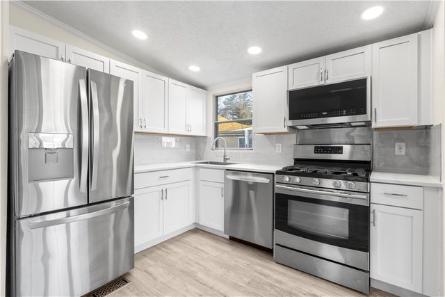 1 O'hare Court, Coventry, RI 02816