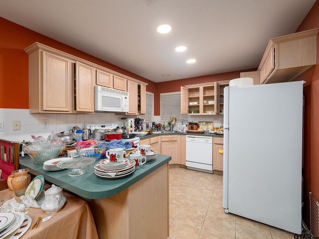 1801 Onyx Cv, Whitehouse, TX 75791