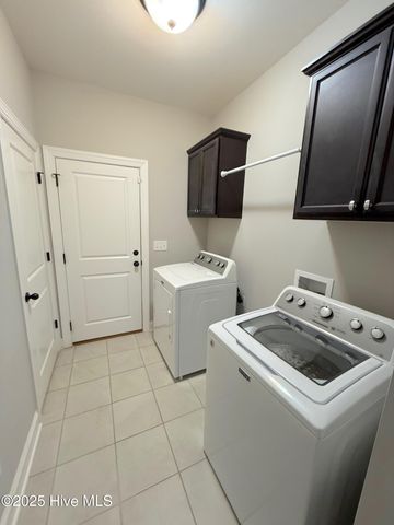 1186 Charlie Branch Drive, Winterville, NC 28590